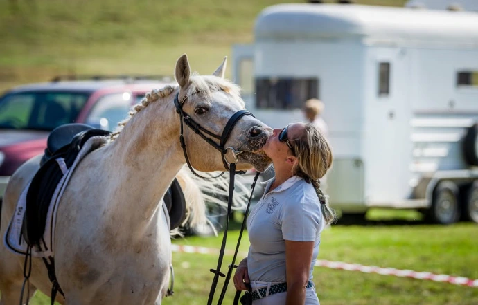 Bec, owner of Pimp My Pony, with her grey horse