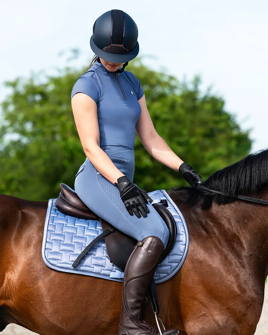 QHP Aubree Misty Blue Saddle Pad (AP Full)