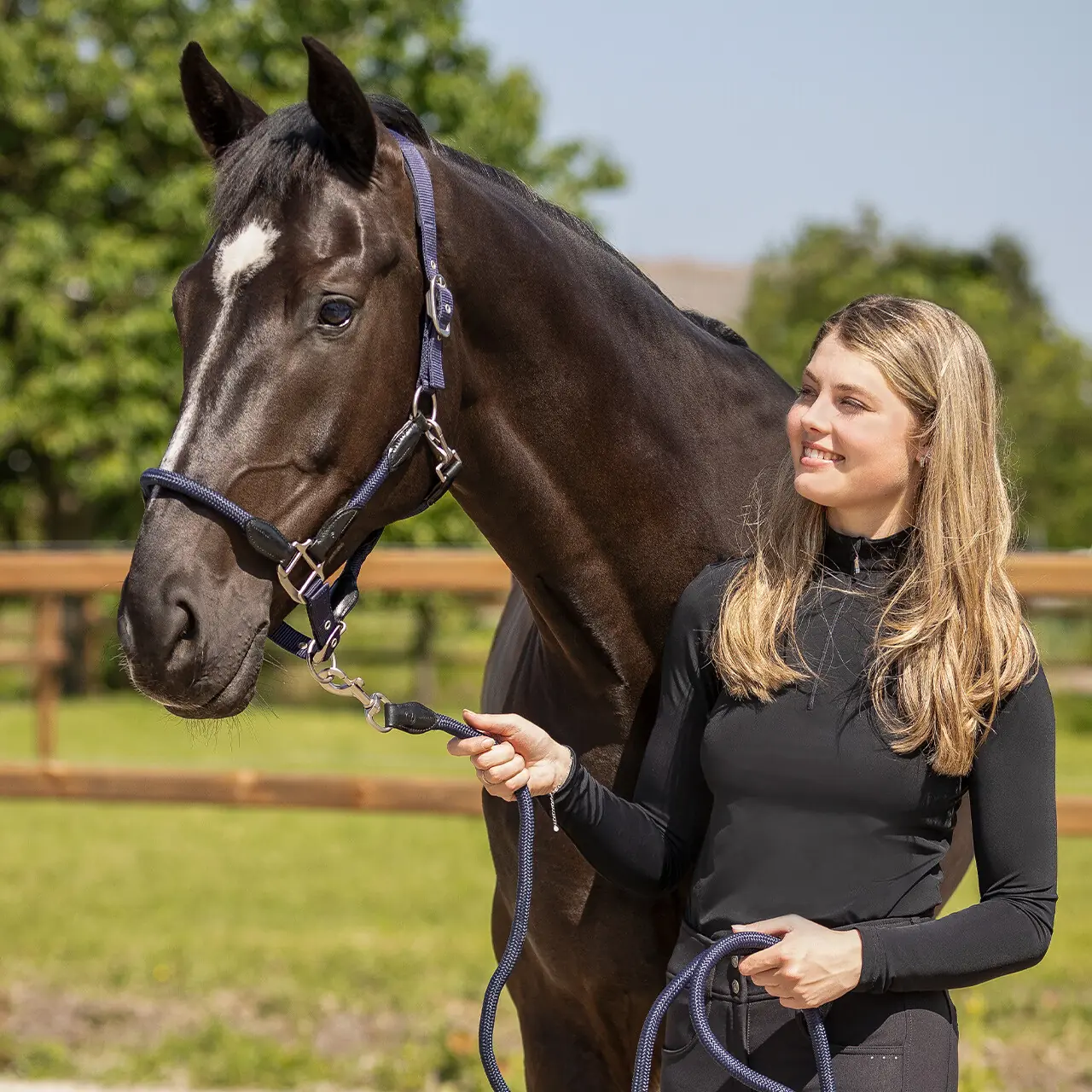 QHP Lero Halter - Navy (Cob)