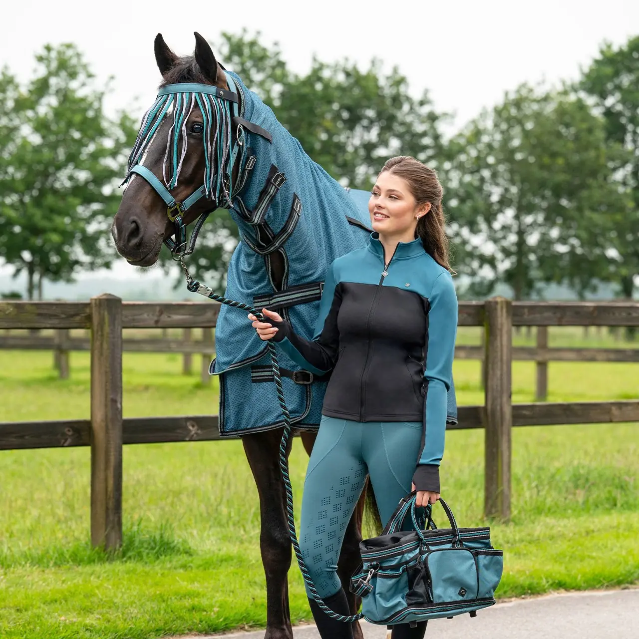 QHP Micah Sweat Jacket - Ocean Breeze (34/L6)