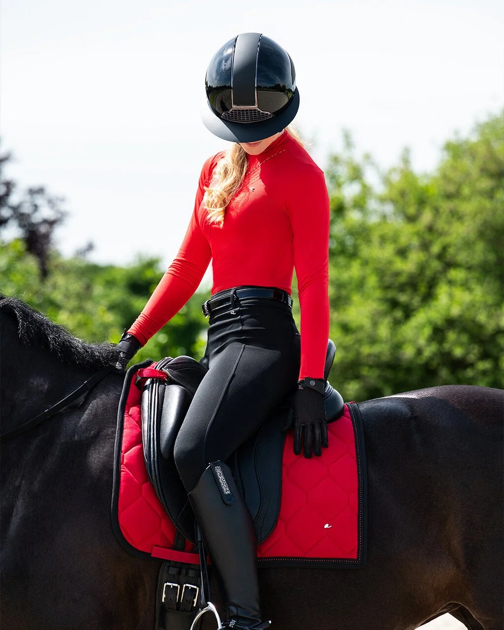 QHP Oakleigh Saddle Pad Sunset Red (AP Full)