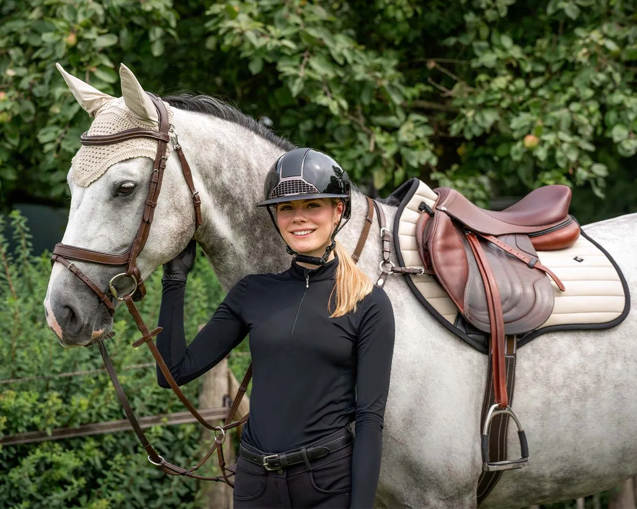 QHP Salerno Anatomical Bridle - Brown