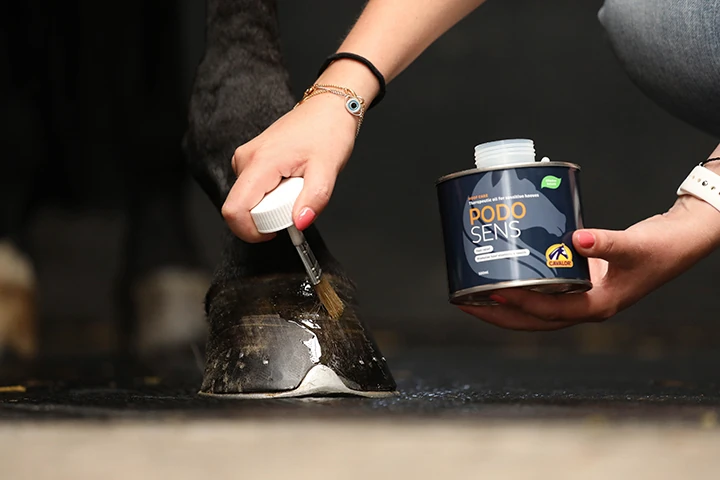 Cavalor Podosens Therapeutic Hoof Oil