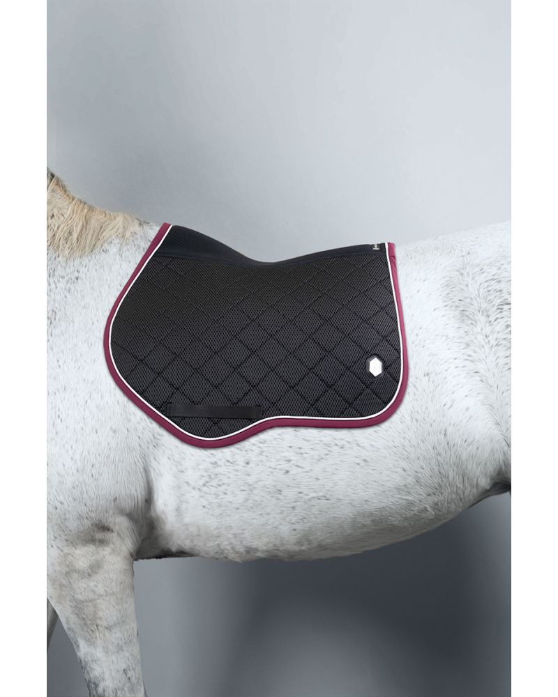 Dynamix 3D Velvet Mesh Saddle Pad - Noir(Black)/Burgundy