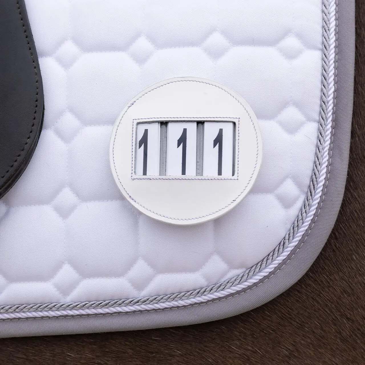 Modeste Round Leather Bridle/Saddle Pad Number Holder - Single (Black)