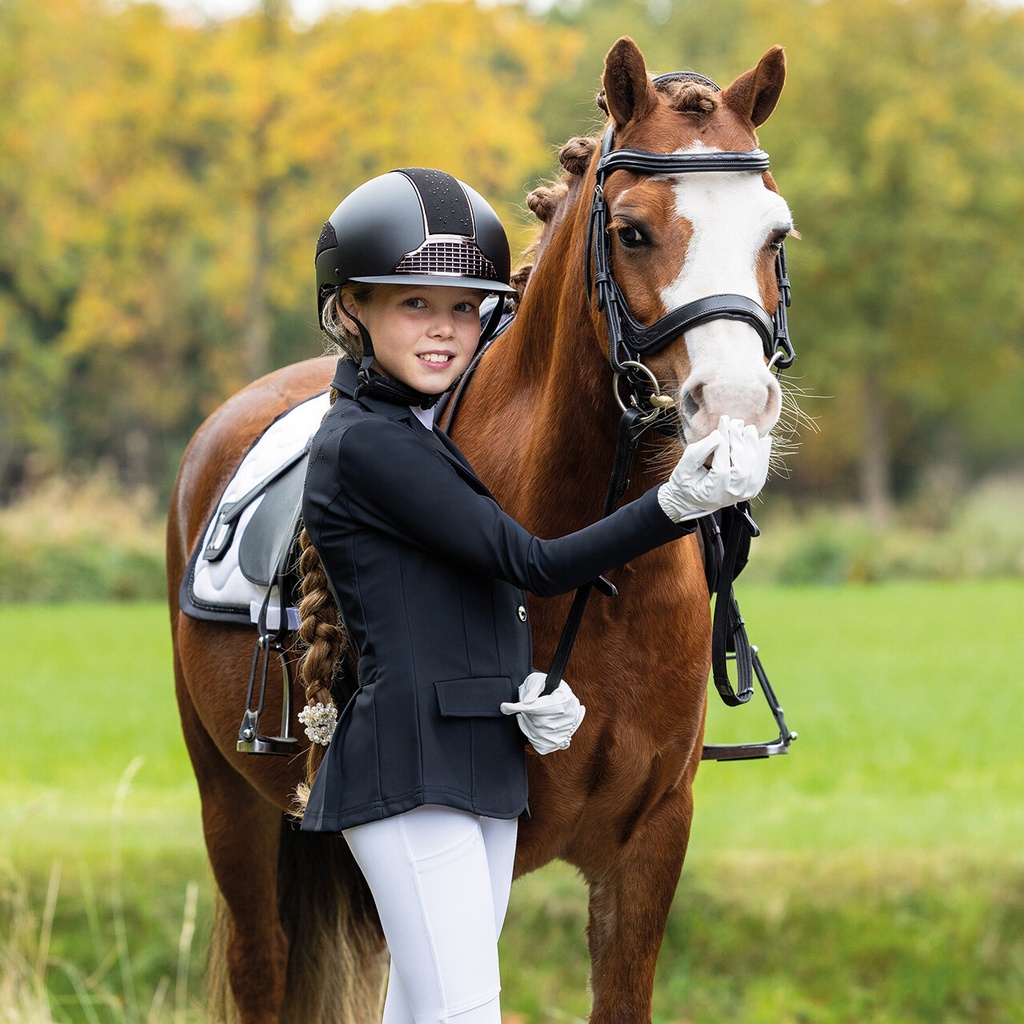 [8954 ZW 140] QHP Amilara Junior Competition Jacket - Black (140)
